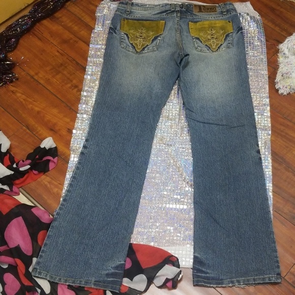 Jeans with suede like pockets - Picture 6 of 7